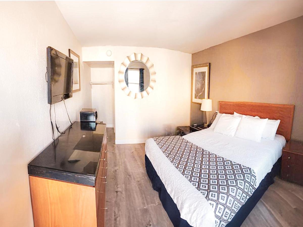 Penn Lodge Hotel & Suites Philadelphia - 本赛霖姆 外观 照片
