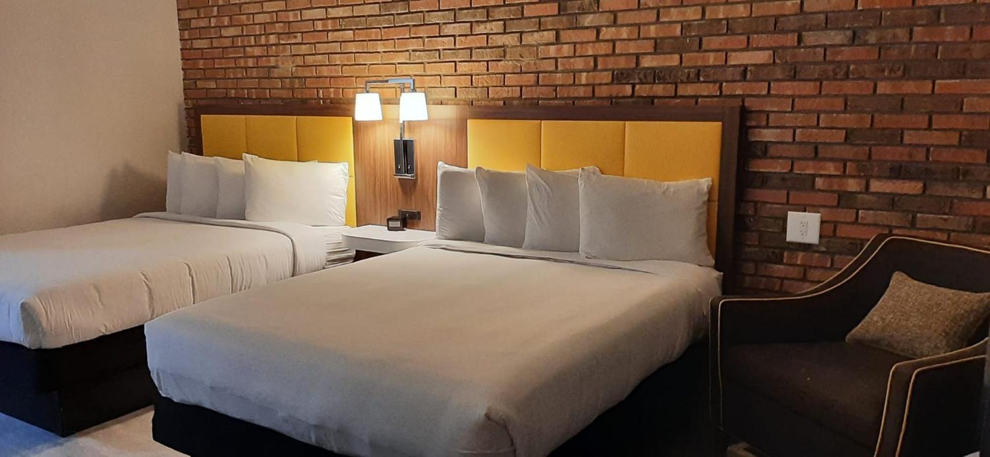 Penn Lodge Hotel & Suites Philadelphia - 本赛霖姆 外观 照片