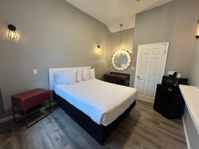 Penn Lodge Hotel & Suites Philadelphia - 本赛霖姆 外观 照片